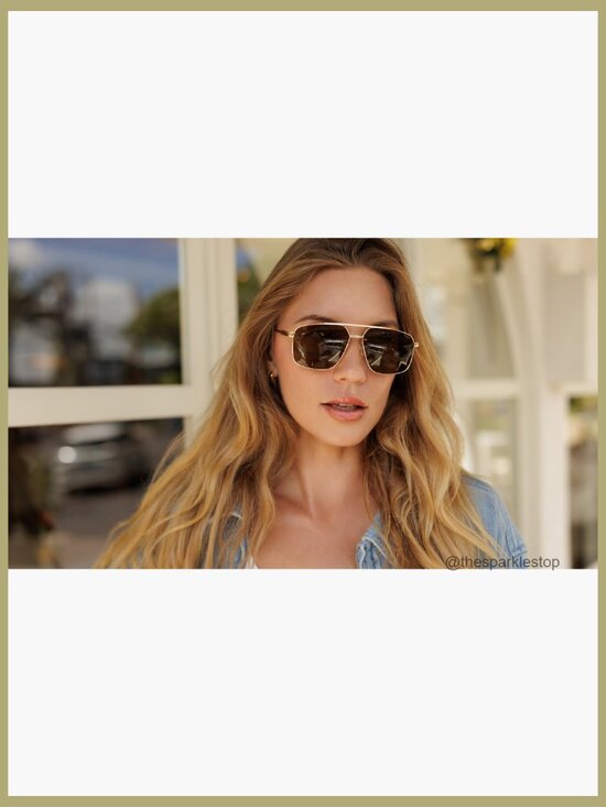 Trendy Square Polarized Aviator Sunglasses with Metal Frame